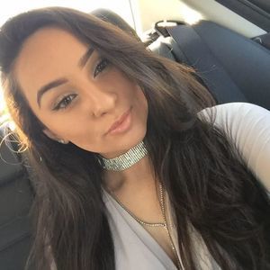 Meet your Posher, Jazmin